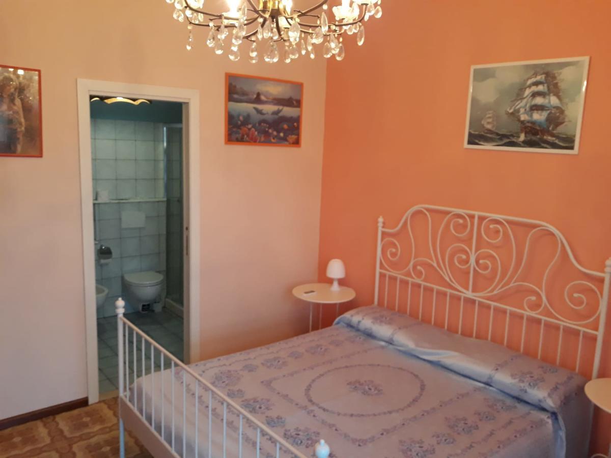 Bed and Breakfast Stella Marina Giardini-Naxos Exterior foto